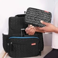 Skip Hop Wickelrucksack FORMA, Schwarz 13 Skip Hop Wickelrucksack FORMA, Schwarz -Skip Hop 10352566 06