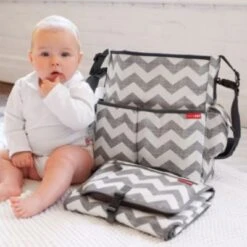 Skip Hop Pronto Wickeltasche, Chevron -Skip Hop 3688407 04
