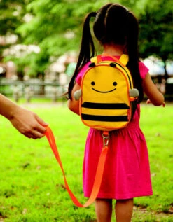 Skip Hop Zoo Rucksack Mini-Biene -Skip Hop 3e380ff4002de20b7c219f8259f5f6a1