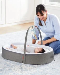 SKIP HOP Nest Für Baby Grey Melange 0m + 13 SKIP HOP Nest Für Baby Grey Melange 0m + -Skip Hop 554384c6190f5fea4a889f89ff6d430f
