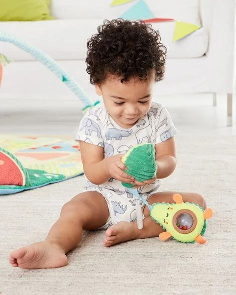 Skip Hop Avocado C-Ring-Spielzeug 7 Skip Hop Avocado C-Ring-Spielzeug – Bild 5