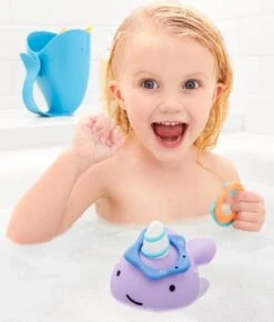 SKIP HOP Zoo Wasserspielzeug Ringe Narval -Skip Hop 9c1495838d94957df4bb87d7adb42840