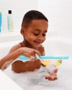 SKIP HOP Zoo Wasserspielzeug-Set 4-tlg. Scoop & Catch -Skip Hop 9eb04b2cfb20f837ed68f4ef6e7cbb03