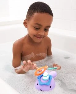 SKIP HOP Zoo Wasserspielzeug Ringe Narval -Skip Hop a0476f2cc9f1cead0a775d5dae86172e