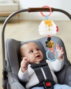 SKIP HOP C-Ring-Spielzeug, Vibrierendes ABC & Me Beehive Jitter 0m + -Skip Hop b6f6324e72c7df474fde6bdc33b4ce5f