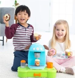 SKIP HOP Zoo Café / Kaffeemaschine Bark-ista Set 3 R + -Skip Hop e2dbb61c61ef67fa5c605998cbc9767a