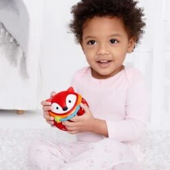 Skip Hop Runde Rassel In Der Hand - Fox 3m + -Skip Hop eca5ca49e164cc6359e4fcc8eeee2e38